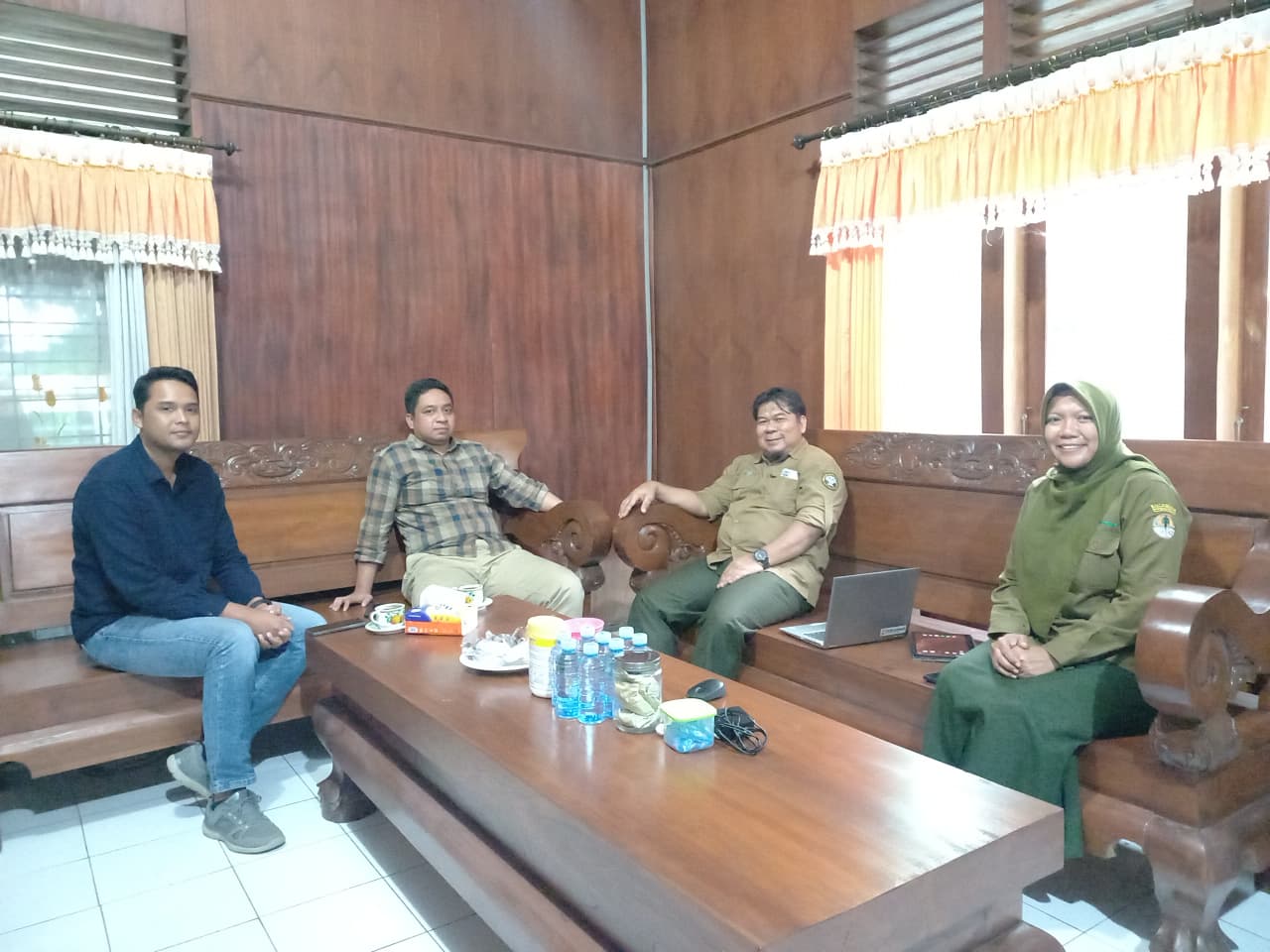 WhatsApp-Image-2025-10-22-at-18.27.46